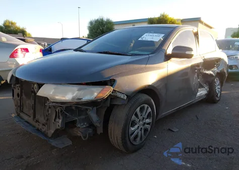 2010 Kia Forte Ex z USA, uszkodzony, nr VIN KNAFU4A26A5243920